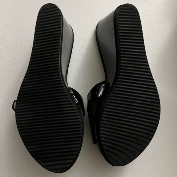 Coach black wedge sandals - Picture 3 of 3